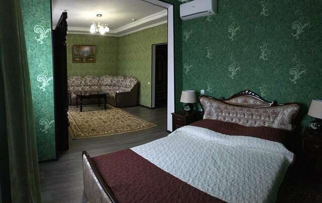 Гостиница Держава Смоленск-87